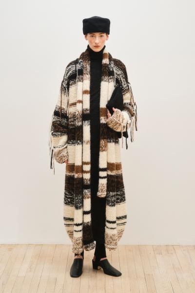 Lauren Manoogian 26FE008